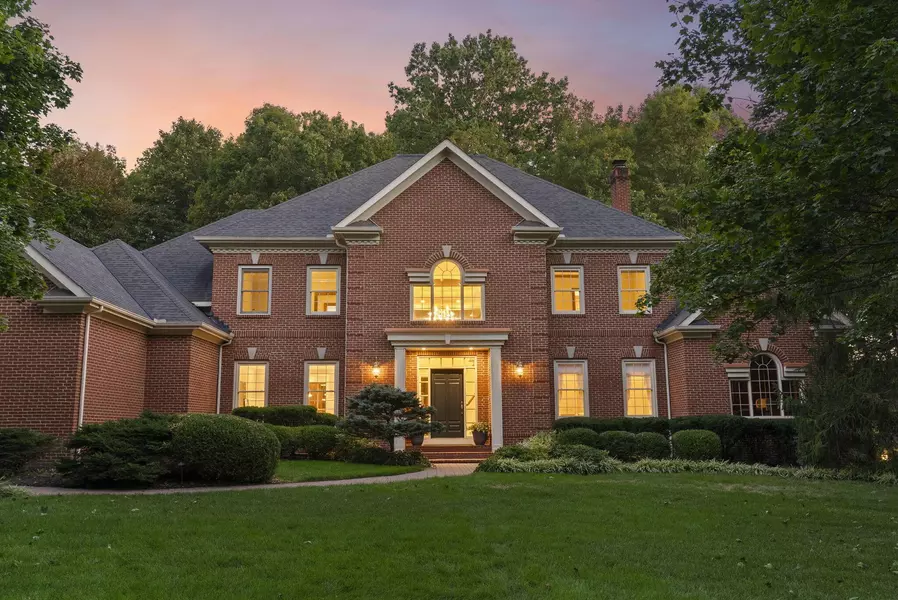 5175 Woodbridge Avenue, Powell, OH 43065