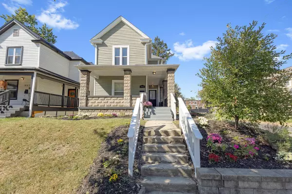 993 Oakwood Avenue, Columbus, OH 43206