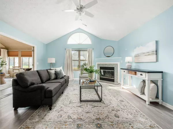 Grove City, OH 43123,2504 Landings Way