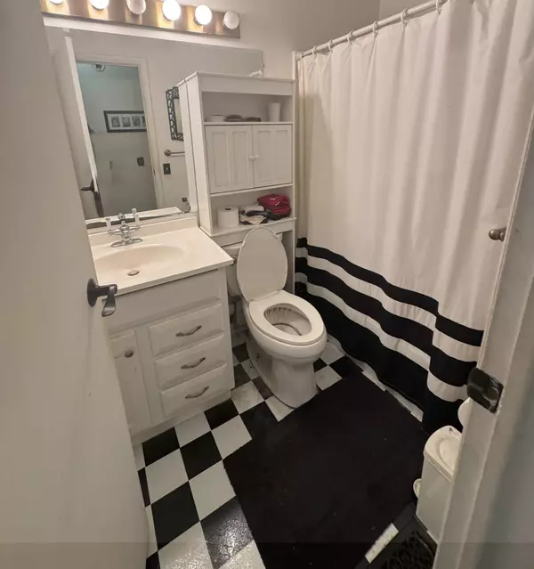 Galloway, OH 43119,8595 Abbot Cove Avenue