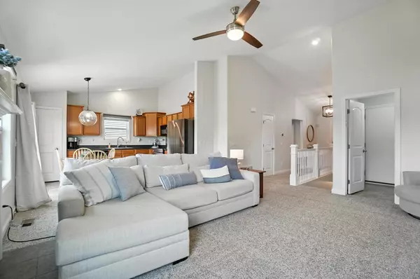 Blacklick, OH 43004,823 Bent Oak Drive