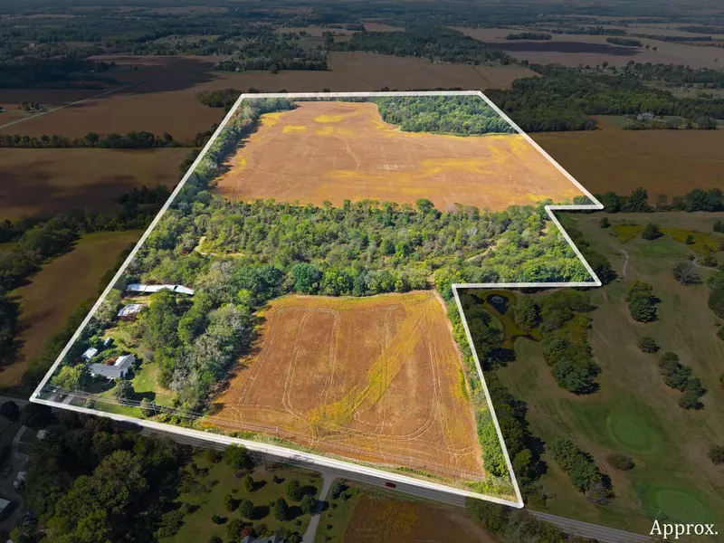 6337 N State Route 61, Sunbury, OH 43074