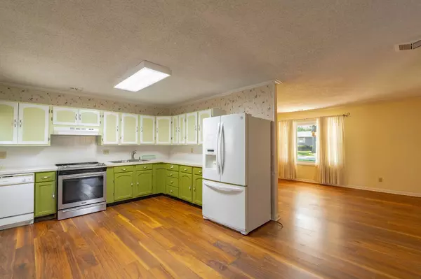 Westerville, OH 43081,364 E College Avenue