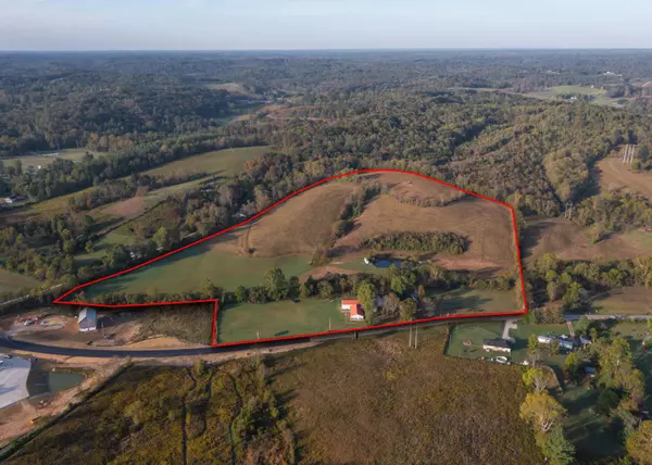 14121 State Route 664, Logan, OH 43138