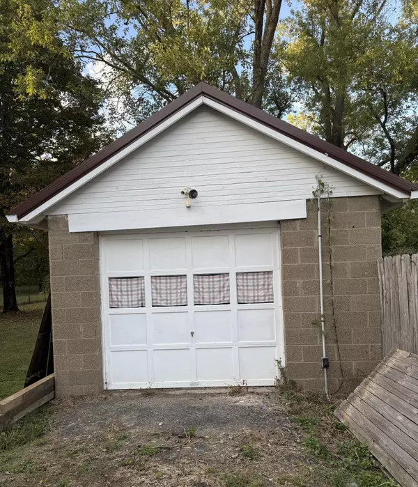 Newark, OH 43055,74 Cherry Street