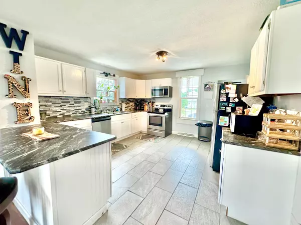 Crooksville, OH 43731,419 N Buckeye Street