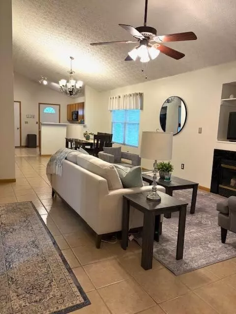 Columbus, OH 43240,8282 Mira Street