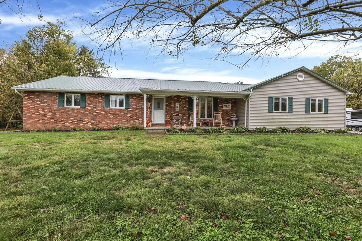 Logan, OH 43138,11290 Maysville Williams Road