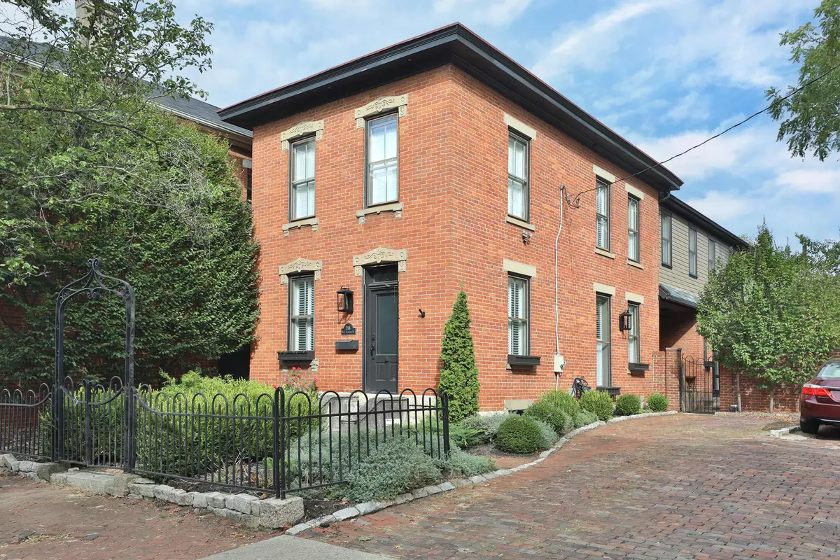 Columbus, OH 43206,266 E Sycamore Street