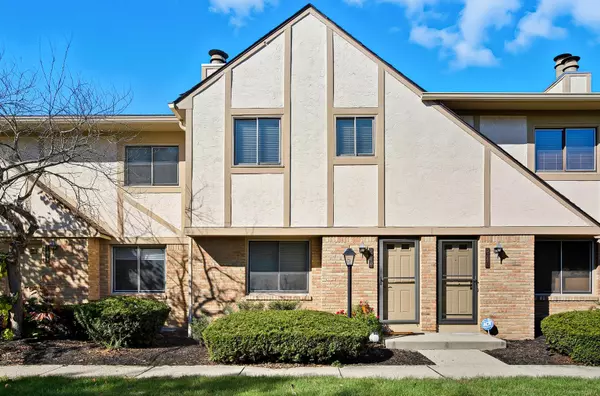 5244 Greensedge Way #12, Columbus, OH 43220