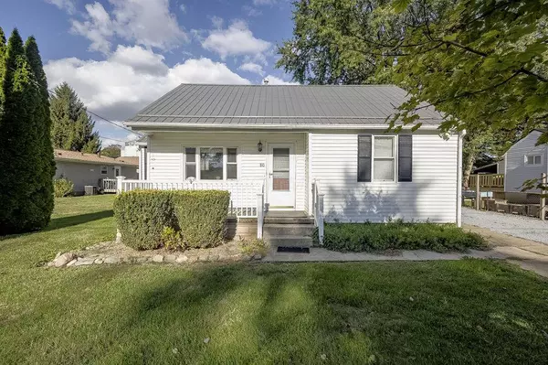 80 N Preston Street, Centerburg, OH 43011