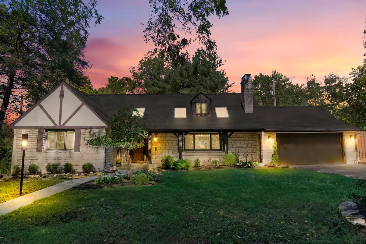 Columbus, OH 43214,200 W Jeffrey Place