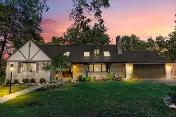 200 W Jeffrey Place, Columbus, OH 43214