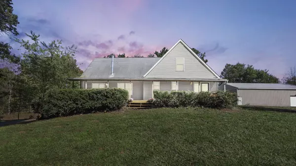 7020 Bennington Chapel Road, Centerburg, OH 43011