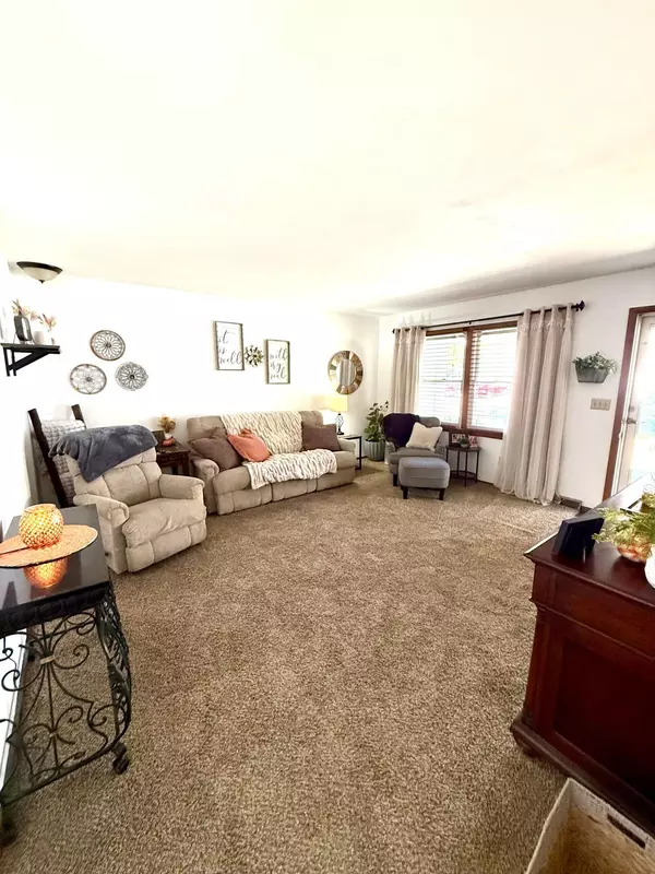 Washington Court House, OH 43160,817 Comfort Lane