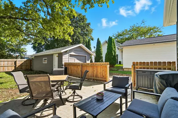 West Jefferson, OH 43162,22 N Franklin Street