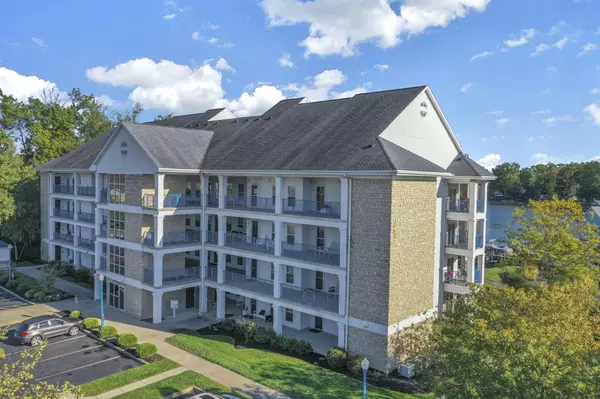 Hebron, OH 43025,4401 Hunts Landing Road #202