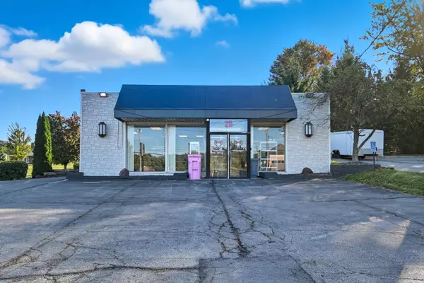 25 Lexington Springmill Road, Ontario, OH 44906