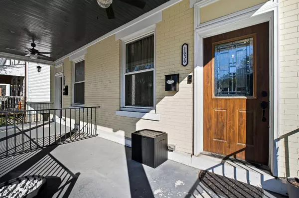 Columbus, OH 43203,16341636 Greenway Avenue