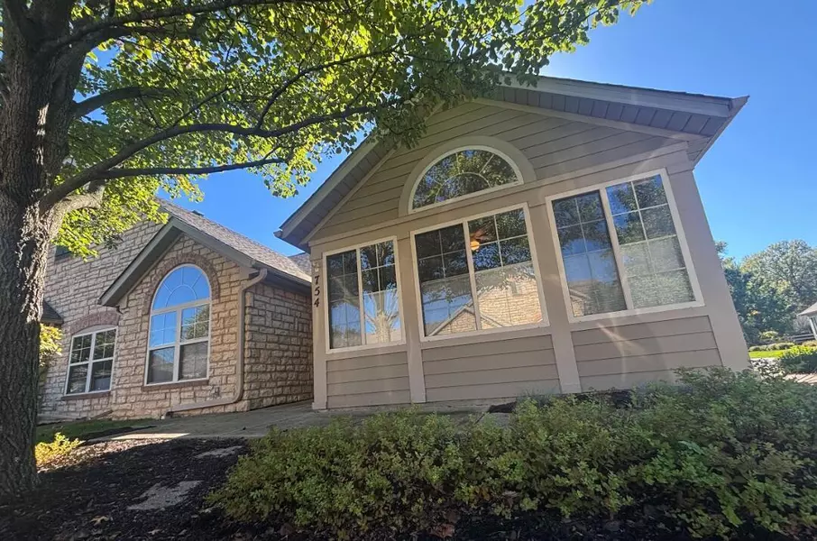 754 Kingsmead Road, Westerville, OH 43082
