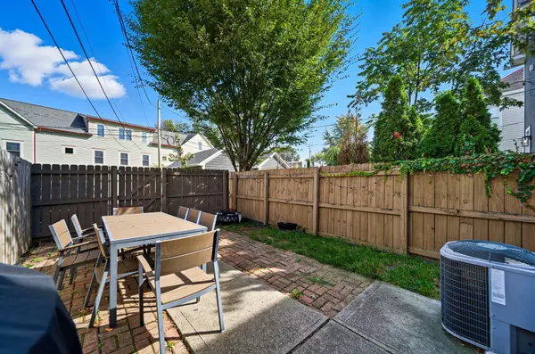 Columbus, OH 43201,1114 Summit Street