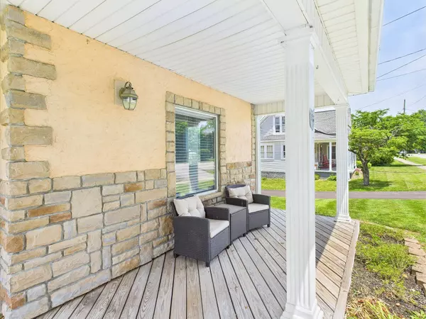 Thornville, OH 43076,148 E Columbus Street