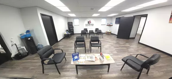 Columbus, OH 43213,5340 E Main Street #107