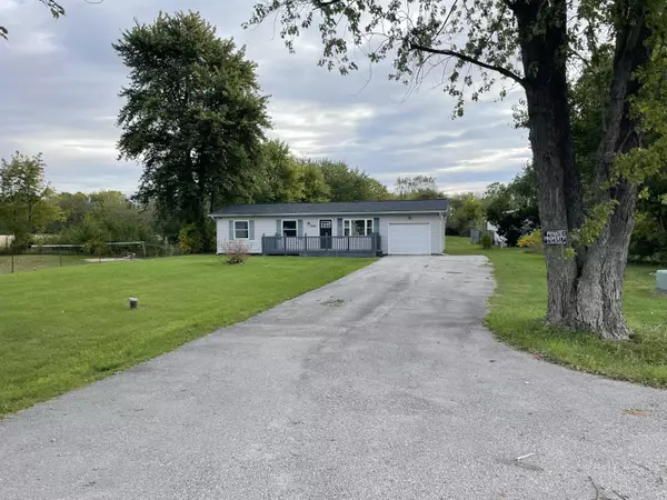 688 Jasper Coil Road, Washington Court House, OH 43160