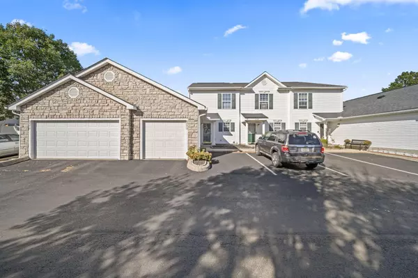 6772 Hamler Drive #25B, Canal Winchester, OH 43110