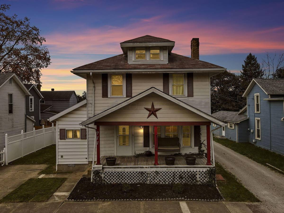 Lancaster, OH 43130,711 N High Street