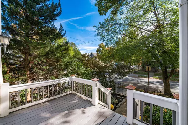 Columbus, OH 43201,378 W 4th Avenue