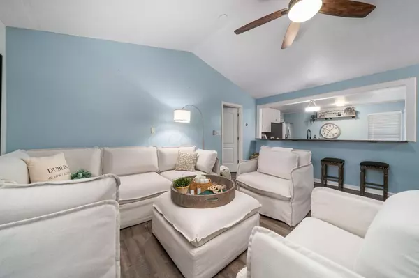 Dublin, OH 43017,5937 Meadowsglen Drive