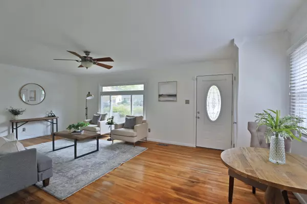 Worthington, OH 43085,512 Park Overlook Drive