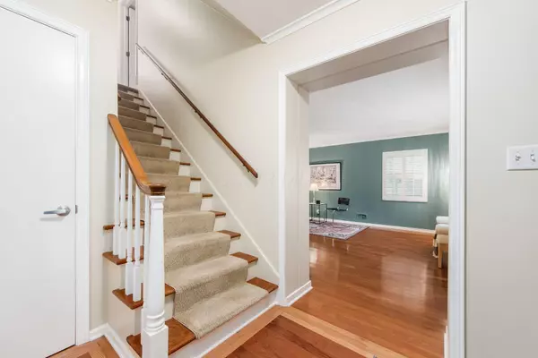 Columbus, OH 43221,2276 Northwest Boulevard