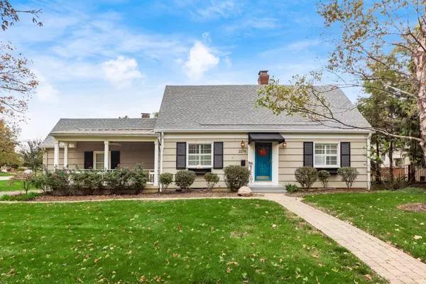 2276 Northwest Boulevard, Columbus, OH 43221