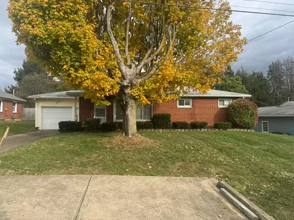 6 Miller Avenue, Mount Vernon, OH 43050