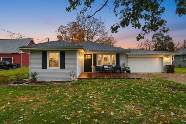 Ashville, OH 43103,15360 State Route 104