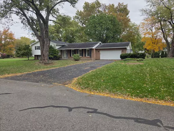 1050 Hathaway Lane, Marion, OH 43302