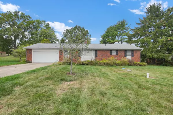 6215 Douglas Drive, Canal Winchester, OH 43110