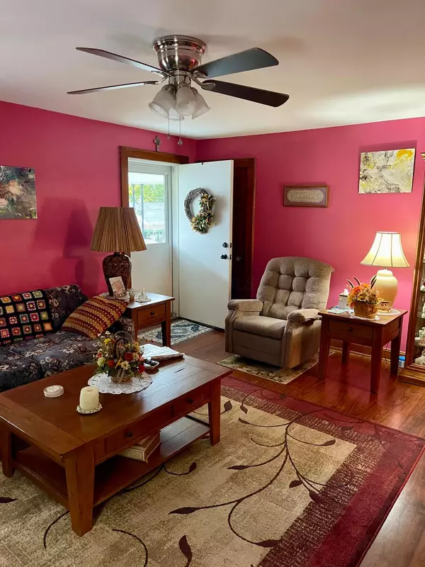 Circleville, OH 43113,124 Hayward Avenue