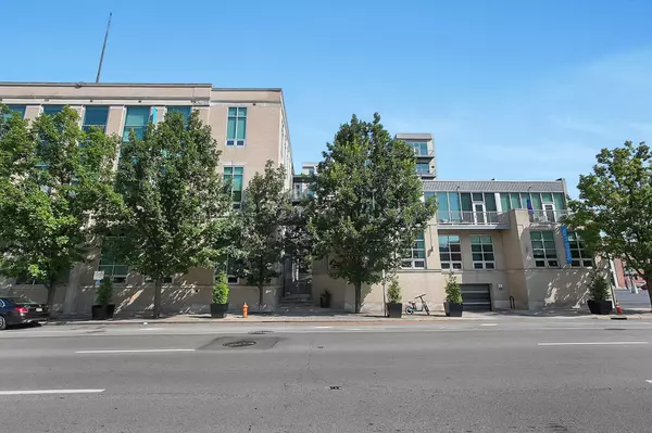 60 E Spring Street #401, Columbus, OH 43215