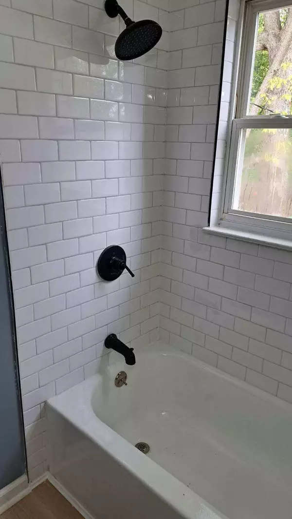 Columbus, OH 43223,178 Belvidere Avenue