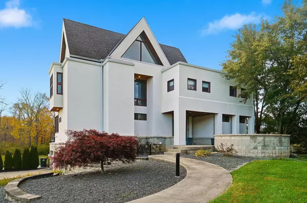 100 Stonesthrow Drive, Alexandria, OH 43001