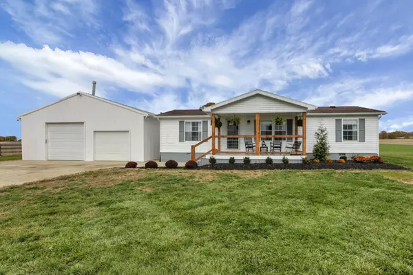 6040 Amanda Clearport Road, Amanda, OH 43102