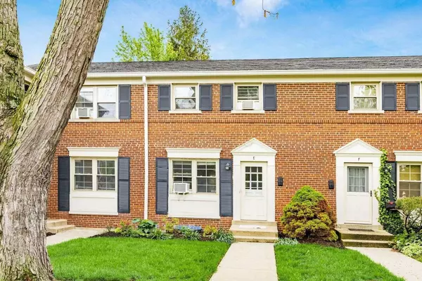 1775 Northwest Court #108, Columbus, OH 43212