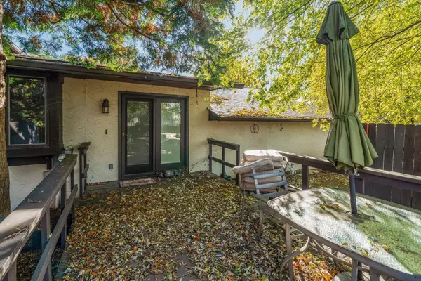 Columbus, OH 43229,6355 Johnanne Street