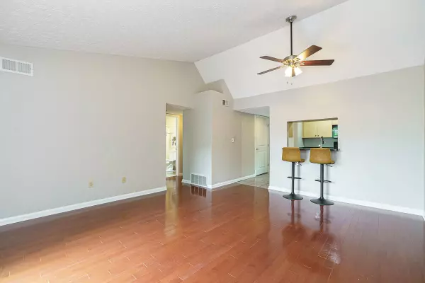 945 Quay Avenue #945G, Columbus, OH 43212