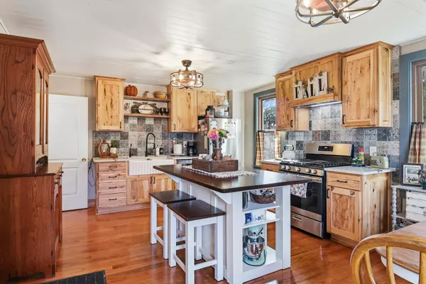 54 Priest Lane, Newark, OH 43055