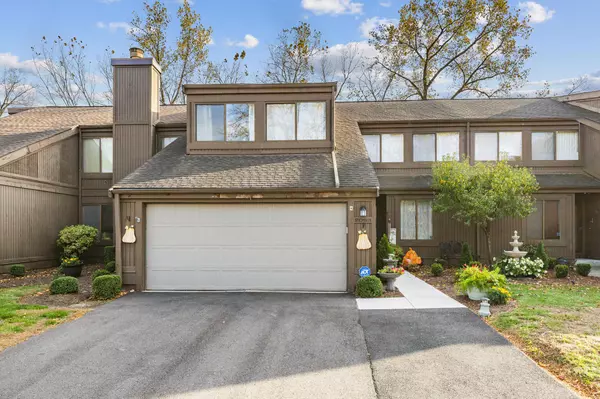 2093 Brookhurst Avenue, Columbus, OH 43229