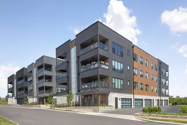 2842 Gunnison Drive #203, Columbus, OH 43228